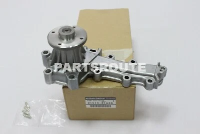 Pompe À Eau Moteur OEM Nissan Skyline GT-R R33 R34 RB25DET RB26DETT 21010-21U26 - Photo 1/4
