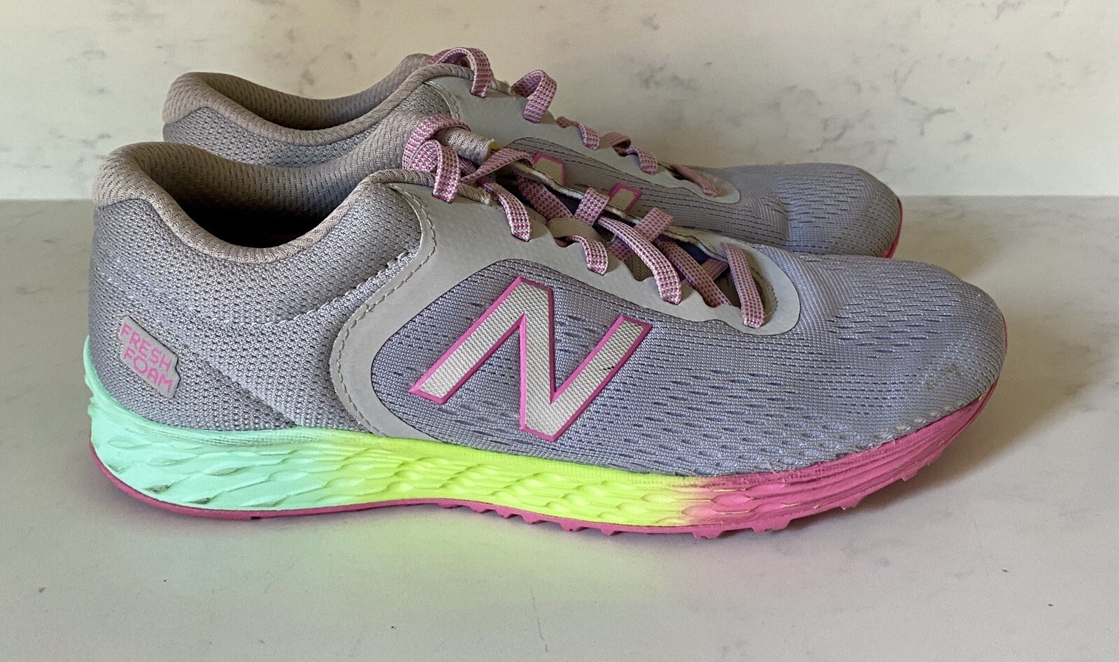 SAOLA Scarpe da corsa New Balance Fresh Foam FF Arishi YPARIFL2 Youth 6 5 donna 8 grigie