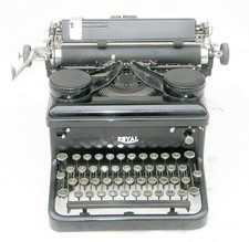 ANTIQUE VINTAGE TYPEWRITER ROYAL PORTABLE BLACK UNTESTED PARTS OR REPAIR thumbnail