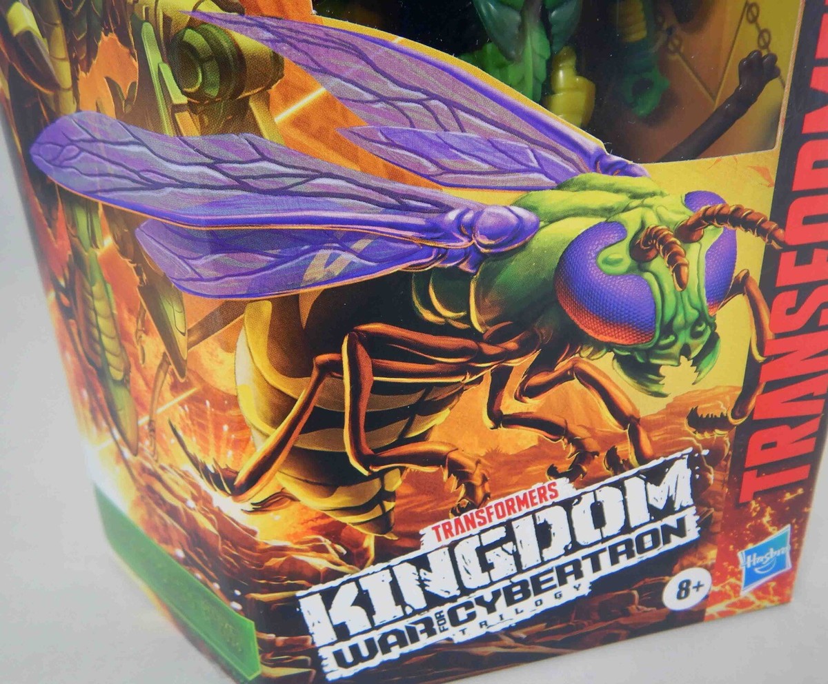NEW Transformers WFC-K34 Kingdom WASPINATOR Deluxe Class NEW Transformers WFC-K34 Kingdom WASPINATOR Deluxe Class