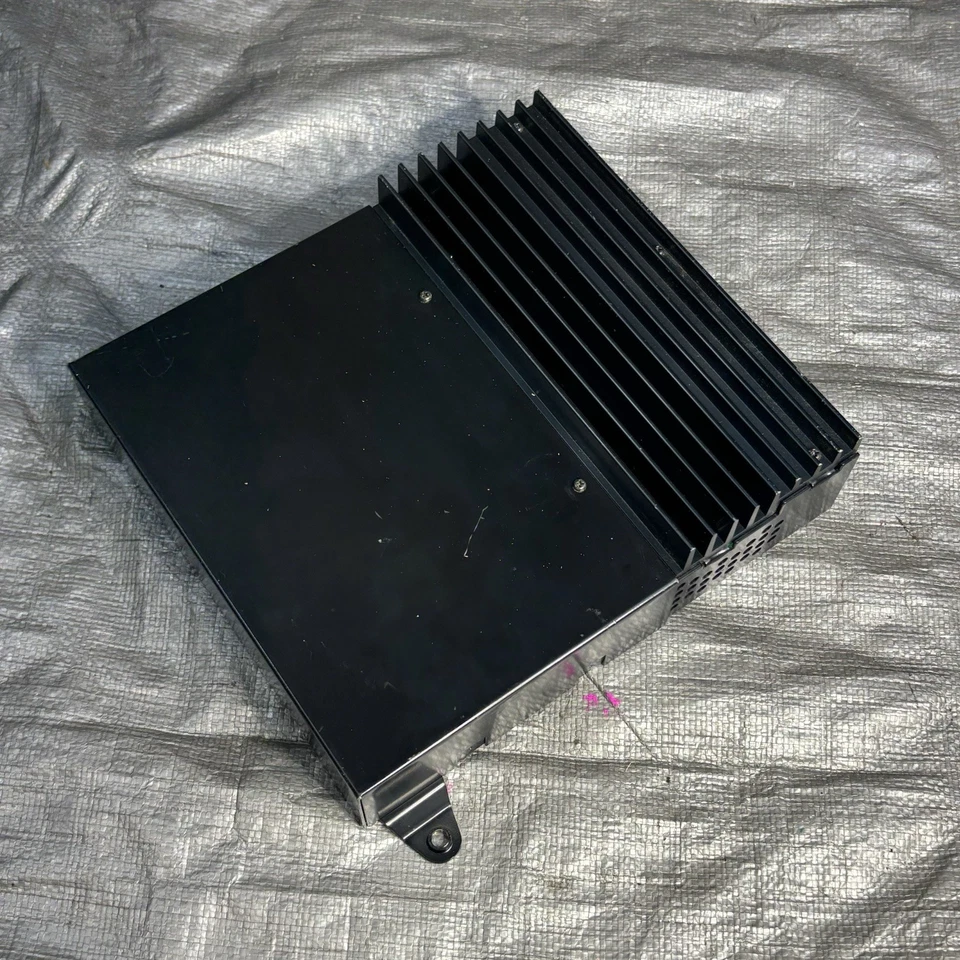 1997-2003 BMW E39 528i 540i unidade amplificador estéreo Hi-Fi de fábrica 8360773 fabricante de equipamento original - Imagem 2 de 3