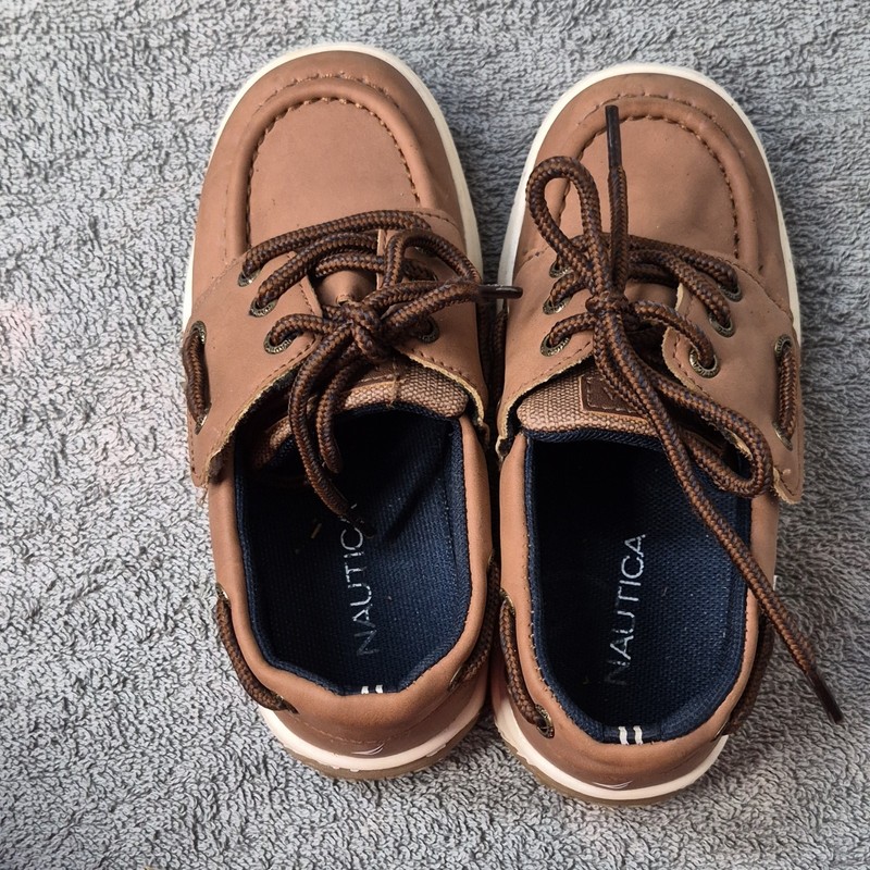 Nautica Brown Boat Shoes US 10 Faux Leather Lace-Up Nautical Logo Accent