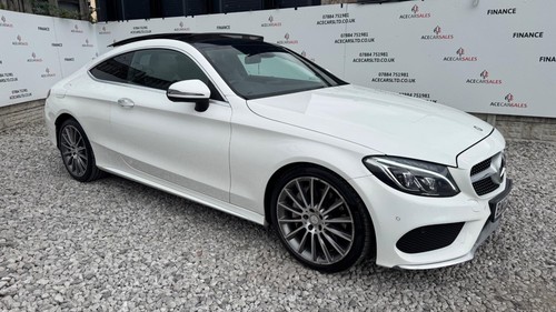 2016 Mercedes-Benz C-Class 2.0 C300 AMG Line (Premium) 7G-Tronic+ Euro 6 (s/s) 2 - Picture 2 of 24