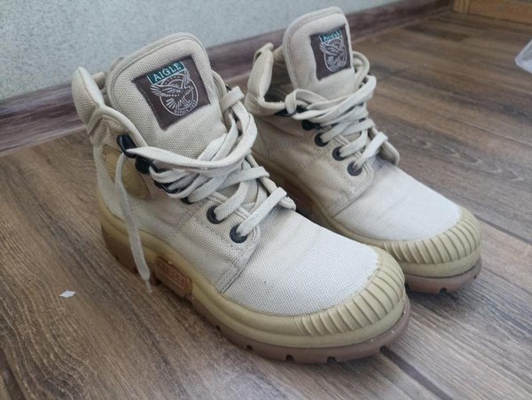 Women Aigle Boots Beige 37
