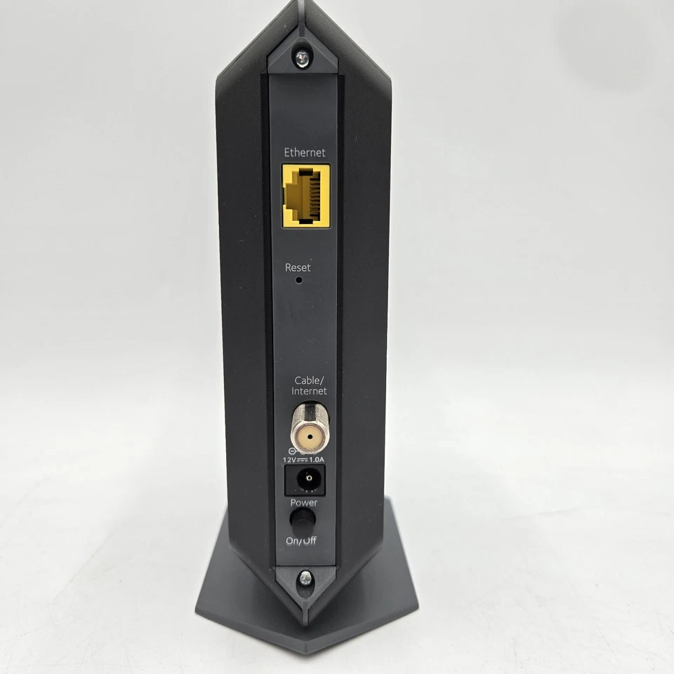 NETGEAR CM700 High Speed Cable Modem CM700-100NAS 1.4Gbps DOCSIS 3.0 - Image 4 of 4