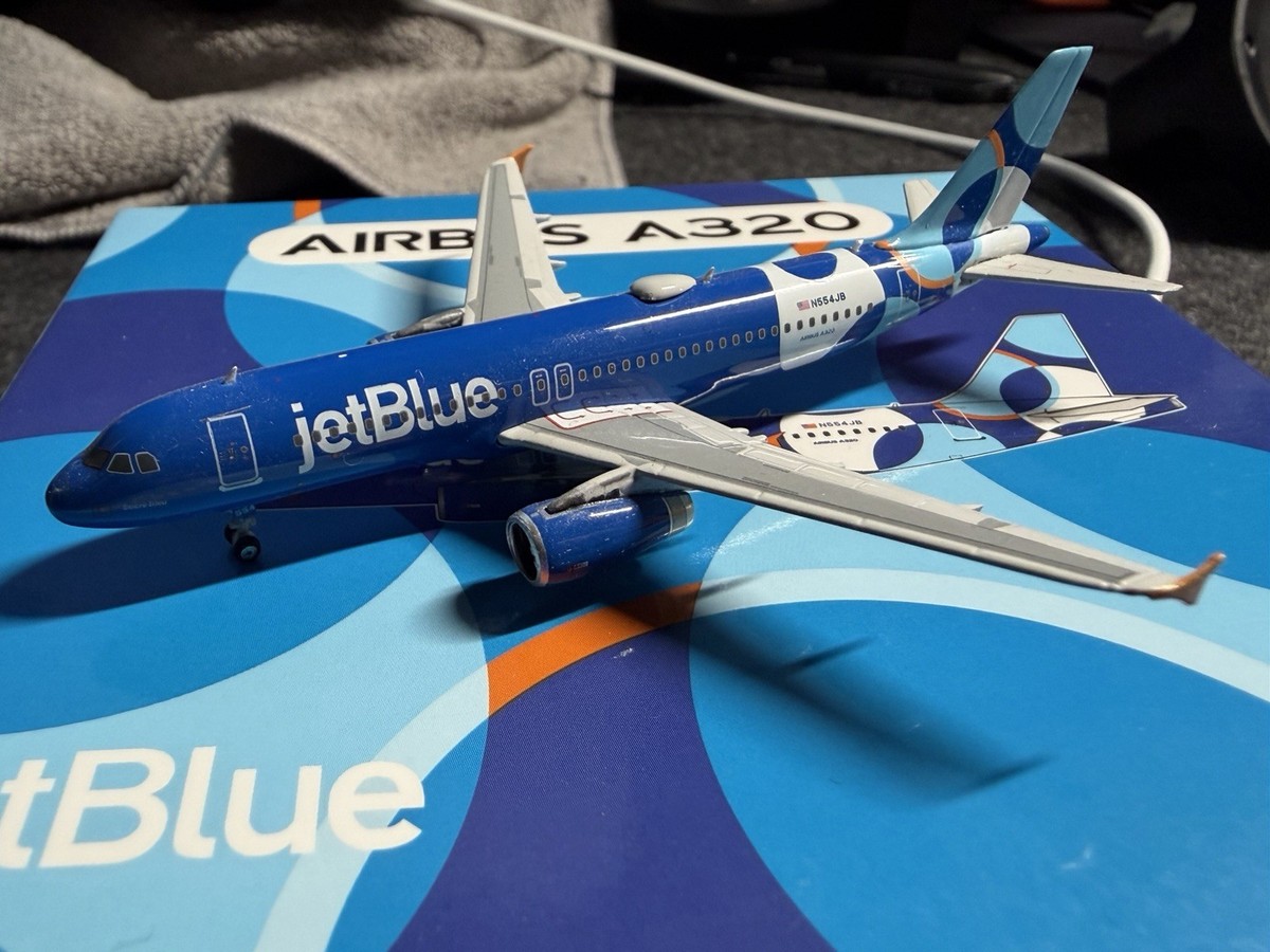 1:400 Phoenix Models JetBlue Airbus A320-232 N554JB | eBay