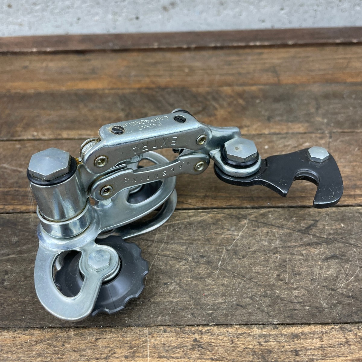 パーツ Campagnolo EXTRA nuovo valentino Z51RE Vintage Campagnolo Valentino Extra Rear Derailleur NOS Short