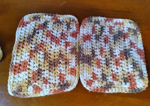 Set of 5 Crocheted Multi-Color PotHolders, Never used but washed 1x, See Pics! - Picture 5 of 10