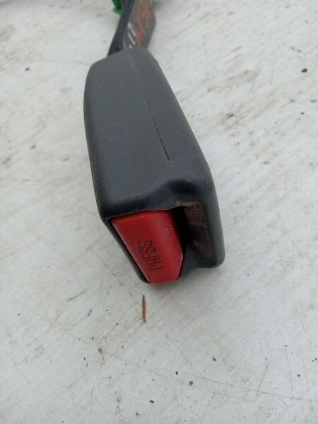 2003-2007 Honda Accord Sedan Driver Side Front Left Seat Belt Buckle OEM