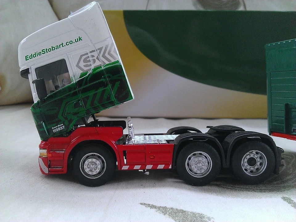 Eddie Stobart Scania R620 Susan Dawn Curtainside 1/50 Cararama Diecast Lorry - Image 4 of 4