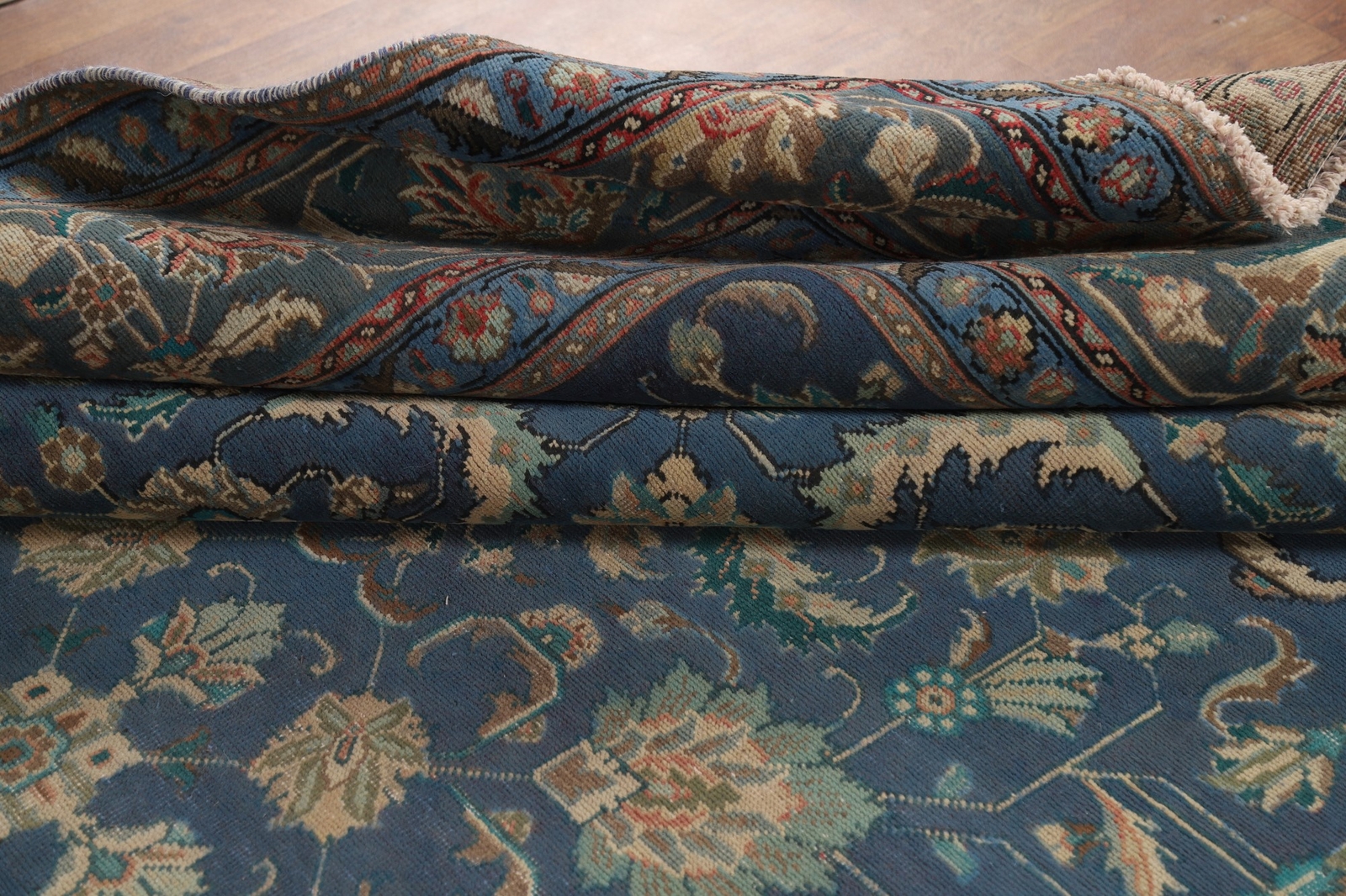 Picture 20 of 24