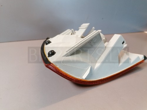 NEW GENUINE BMW 3 SER E36 COUPE CABRIO TURN INDICATOR FRONT RIGHT 8353282 - Picture 9 of 11