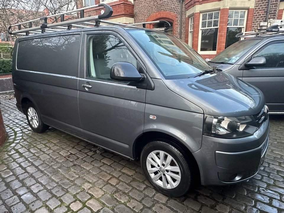 VW Transporter T30 Trendline 102 to SWB 4dr - Image 2 of 4