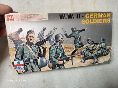 ESCI WW II German Soldier Figures 1/72 #201