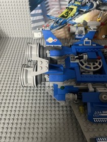 #54 LEGO 70816 The Lego Movie: Benny's Spaceship 100% Complete With Minifigures