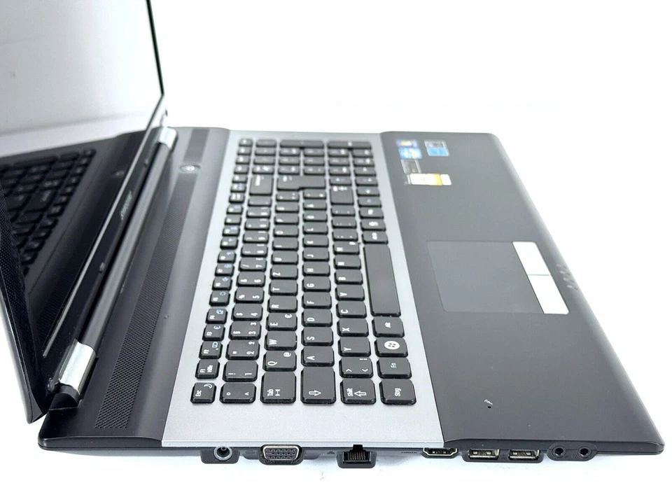 Samsung RC730 17,3 Zoll Windows 7 Gaming Notebook i5 2450M 8GB 1TB GeForce 540M - Bild 4 von 4