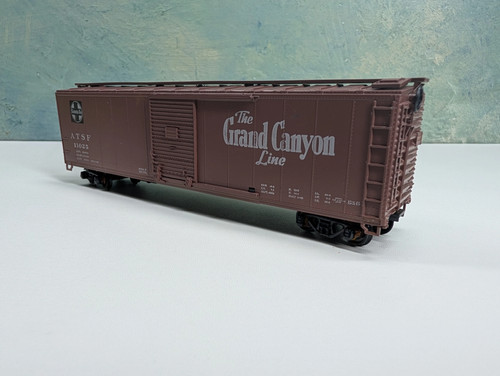Coche de caja Athearn escala HO 50' SD Santa Fe ATSF #11025 LEER | Condition: Used
