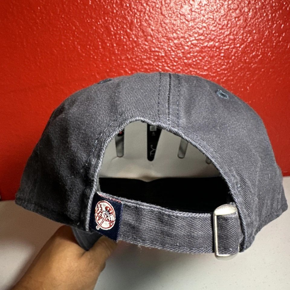 Vintage 2017 New Era 9 Twenty New York Yankees Dad Hat Strap Back - Image 3 of 4