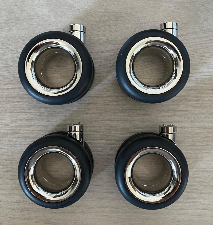 Kit di ruote Apple per Mac Pro - Immagine 2 di 3