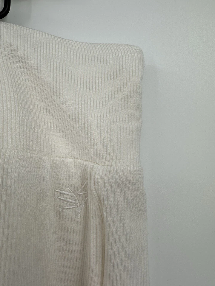 Cozy Earth Women’s Bamboo Rib-Knit Stretch Pajama Shorts Size XXL 2XL Ivory Foto 3 de 4