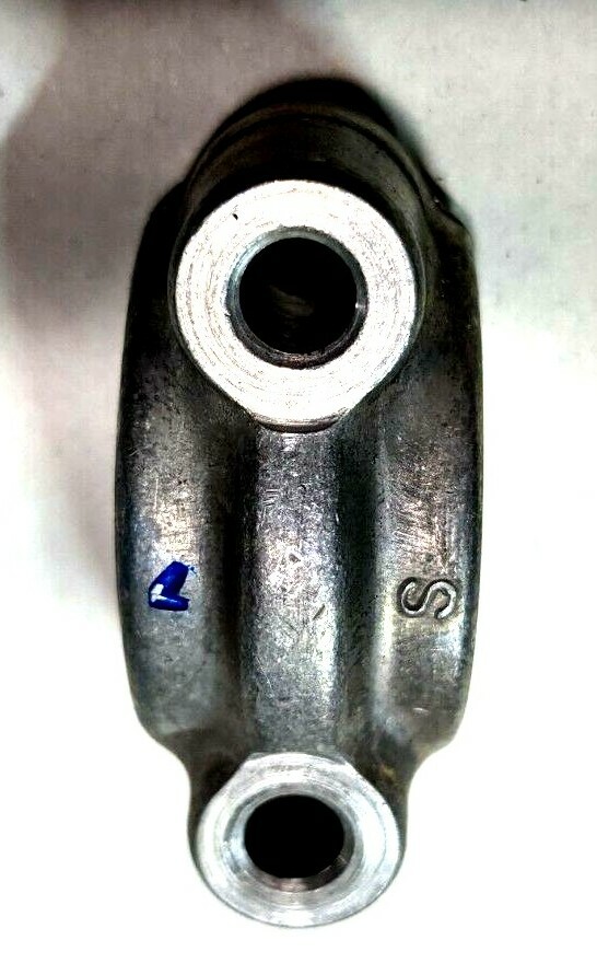FERRARI 348 PARTS  ENGINE RIGHT HEAD CAMSHAFT CAP # 7