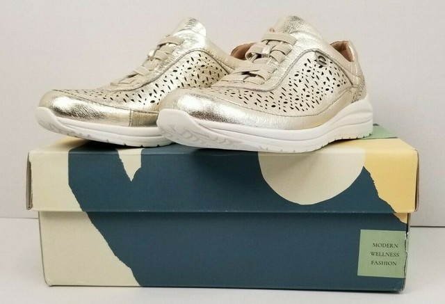 earth shoes nimble viva