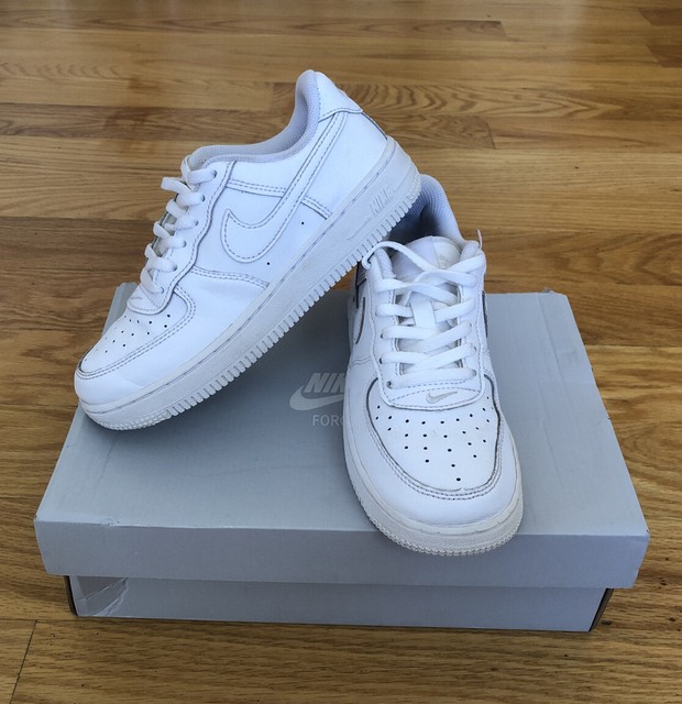 youth nike air force 1
