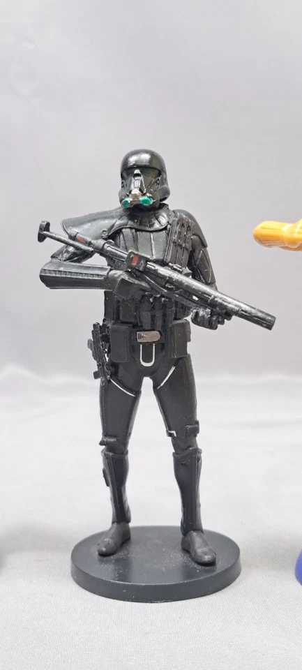 Figuras de acción Star Wars Cake Topper exclusivo de Disney Store 4 figuras Foto 4 de 4