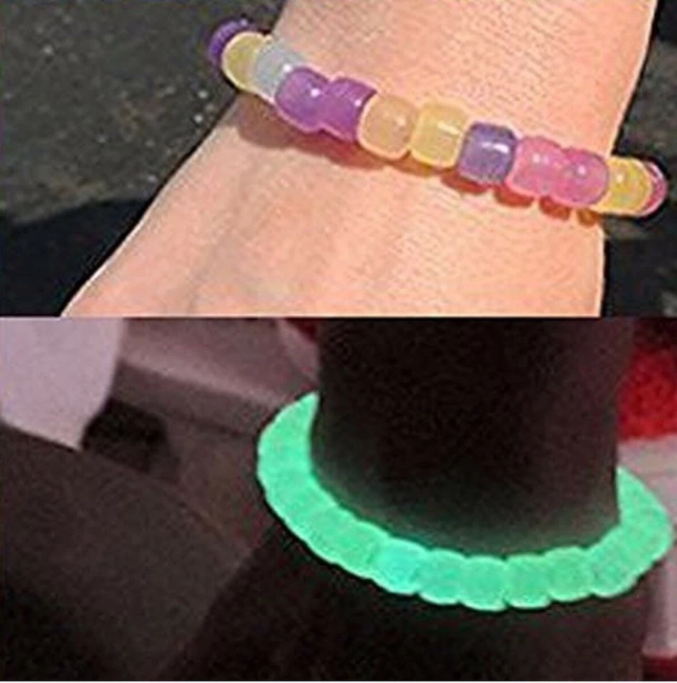100x Colour Changing Glow in the Dark UV Magic Pony Beads - Image 3 of 4