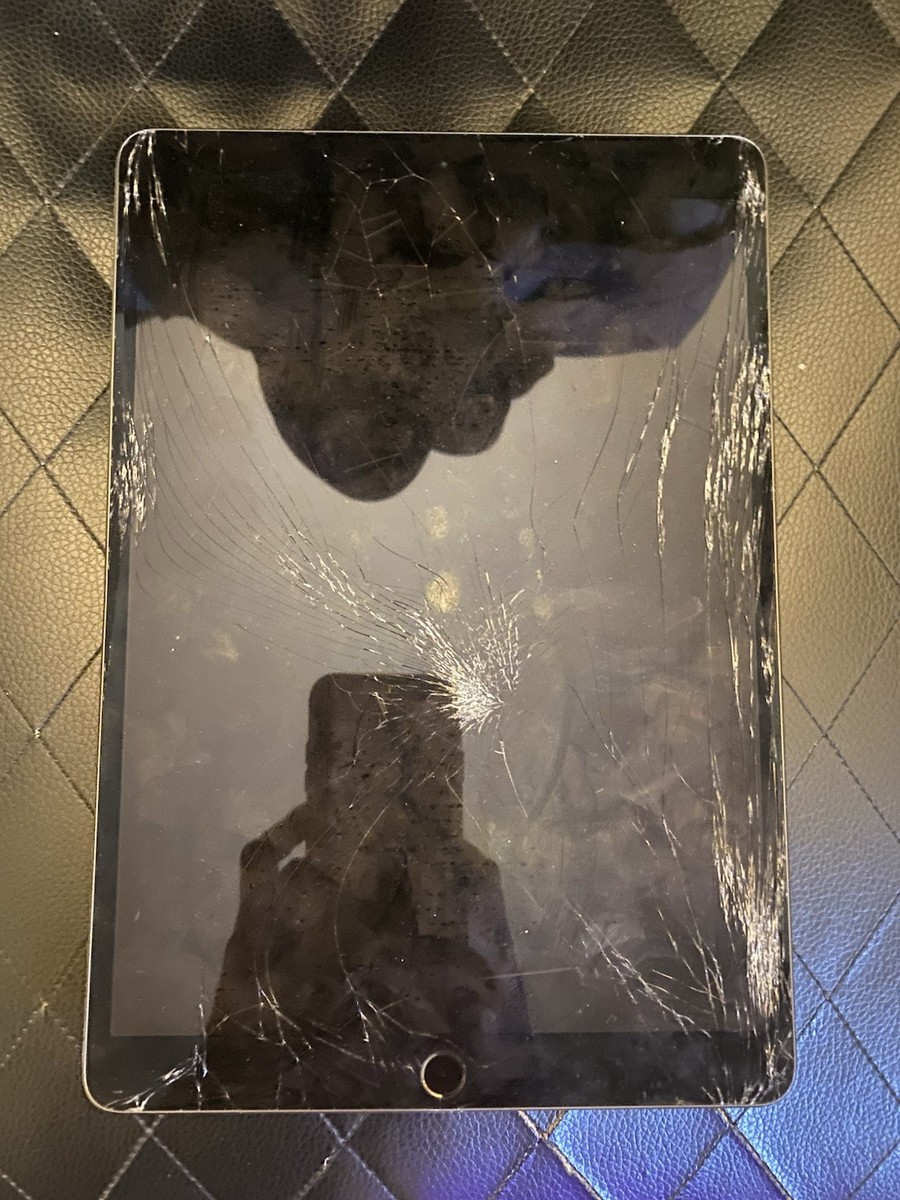 Apple - iPad Air (2022) - 10,9 - WiFi - 256 Go - Gris Sidéral - Reconditionné - Excellent état - Informatique