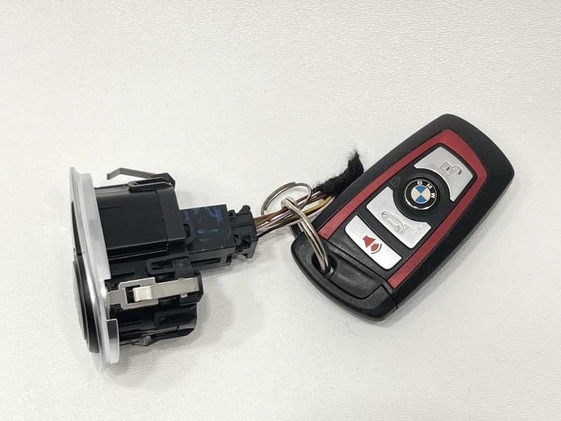2012-2018 宝马 320i 推动启动按钮黑色带智能红色钥匙 53478 — 第 4/4 张图片