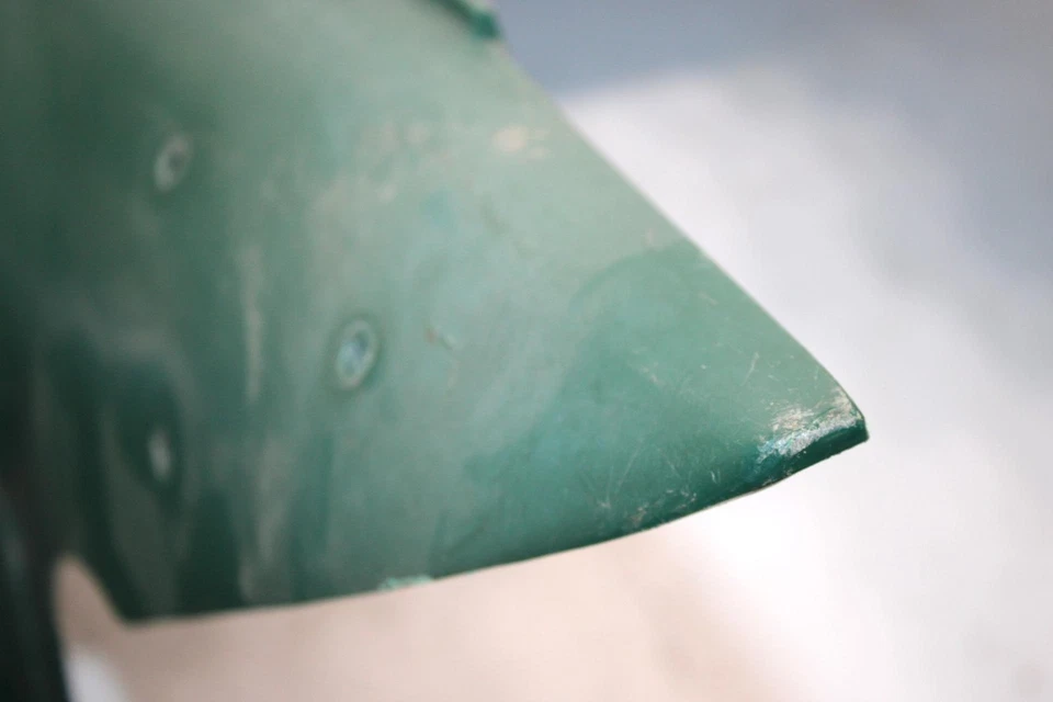 1995 Polaris 300 Oem Rear Fender 5430991-195 AP141 - Image 3 of 4