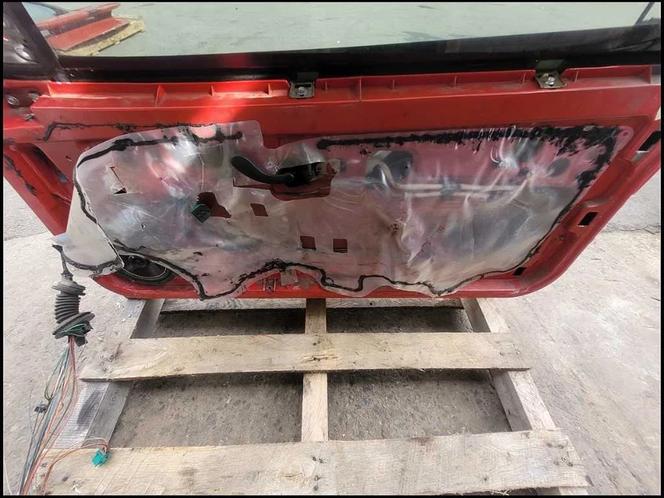 1993-2002 Pontiac Trans Am Firebird 5.7L Passenger Front Door Shell Red 2679 - Image 2 of 4