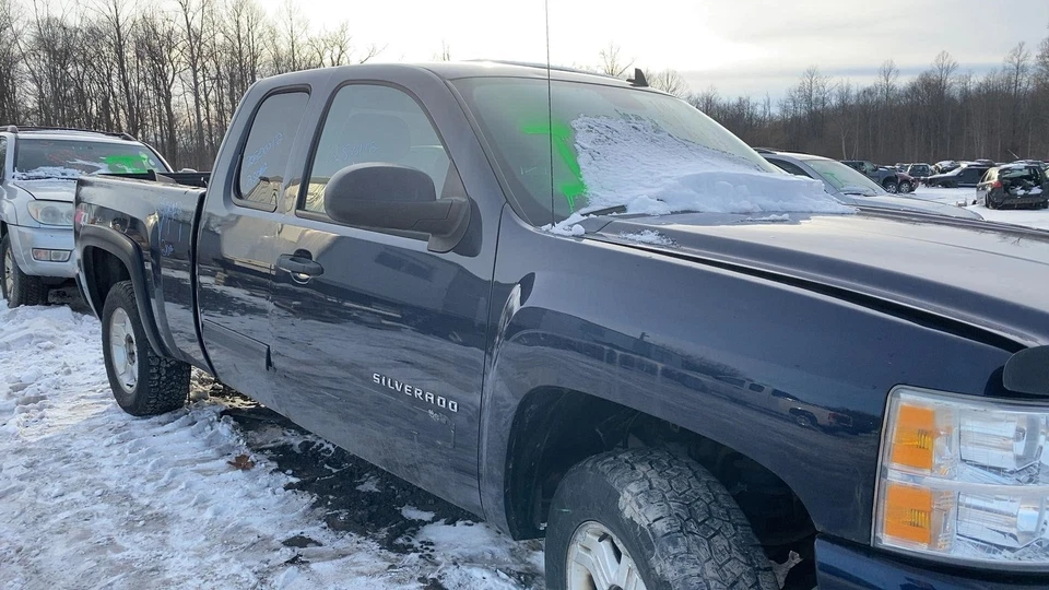 10 CHEVY SILVERADO 1500 Alternator - Image 3 of 4