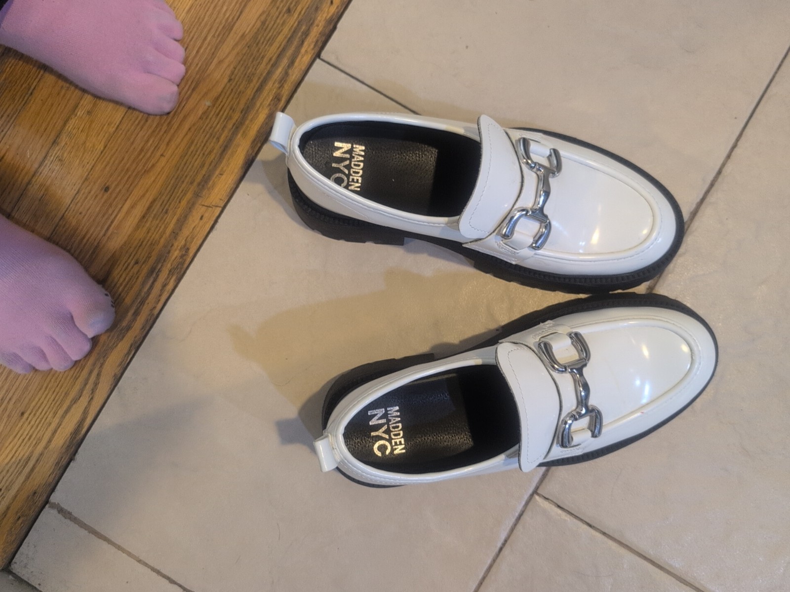 SAOLA Mocassini Madden NYC donna platform suola a strappo bianchi taglia 8 5