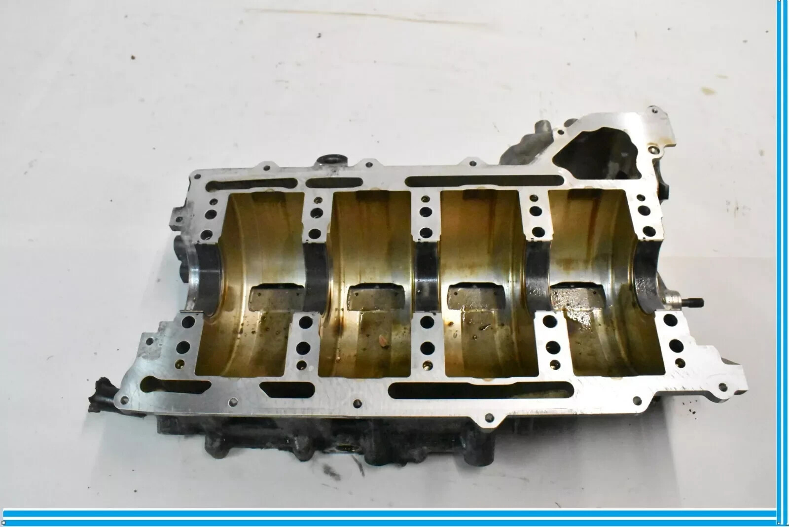 14-20 Maserati Quattroporte 3.8L Engine Cylinder Lower Crankcase 205759 OEM