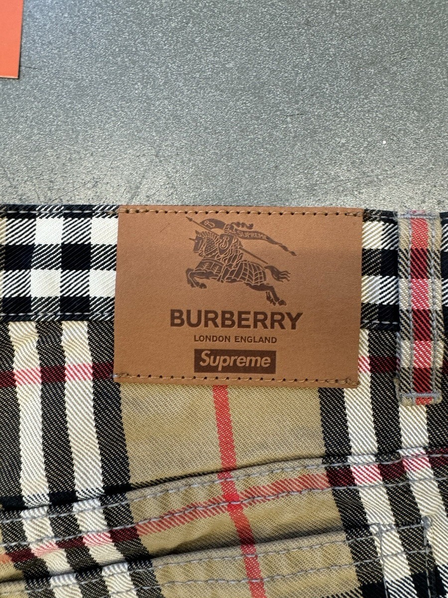 SS22 Supreme Burberry Regular Jeans Beige Size 30 | eBay SS22 Supreme Burberry Regular Jeans Beige Size 30 | eBay