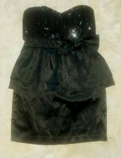 FOREVER 21 SMALL LITTLE BLACK STRAPLESS DRESS COCKTAIL MINI SEQUINS BOW SEXY 