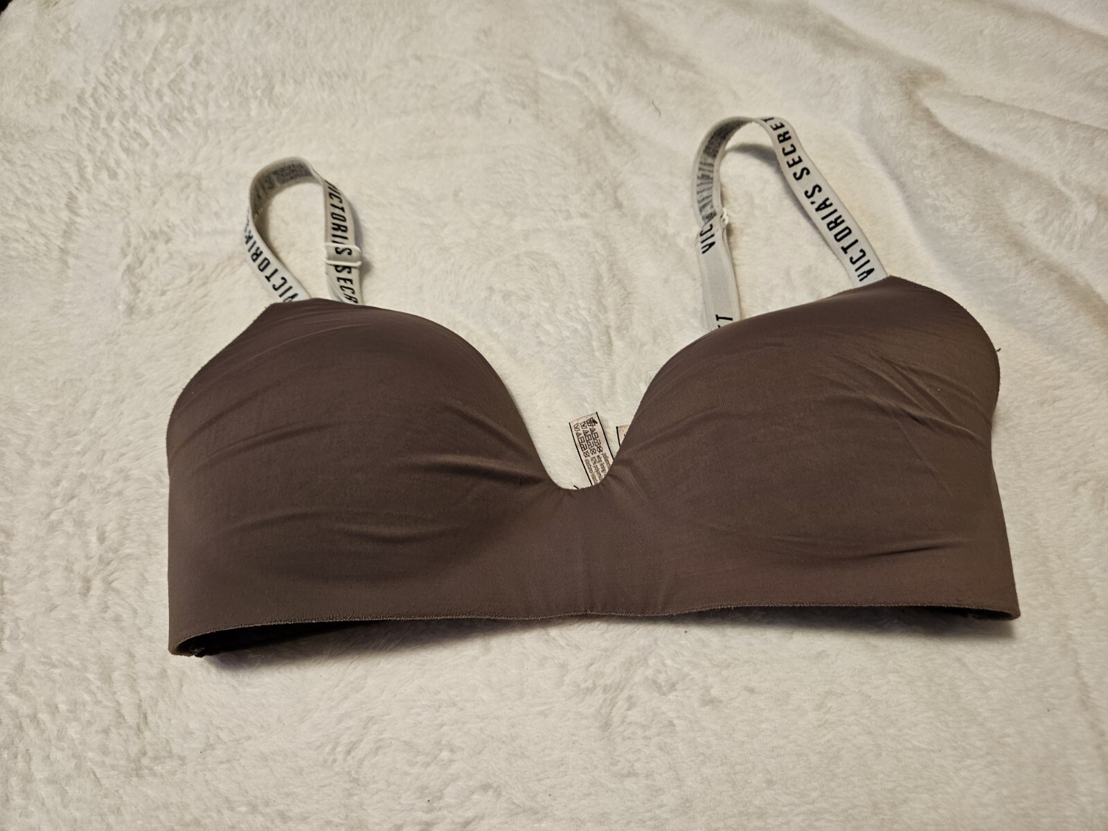 EUC Victoria's Secret T-Shirt Lightly Lined Wireless Purple Bra Size 34D 34 D