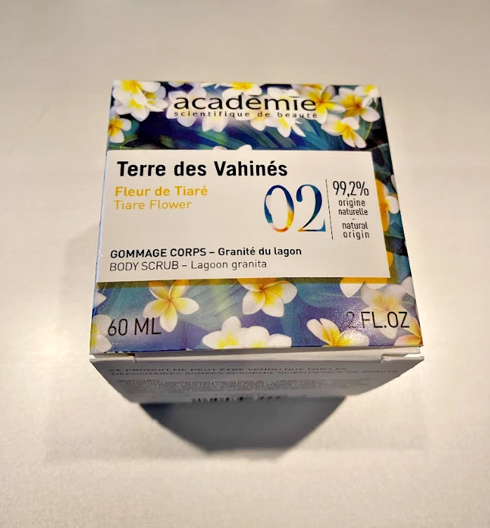 Flor de tiara exfoliante corporal Academie - Terre des Vahinés 60 ml Foto 4 de 4