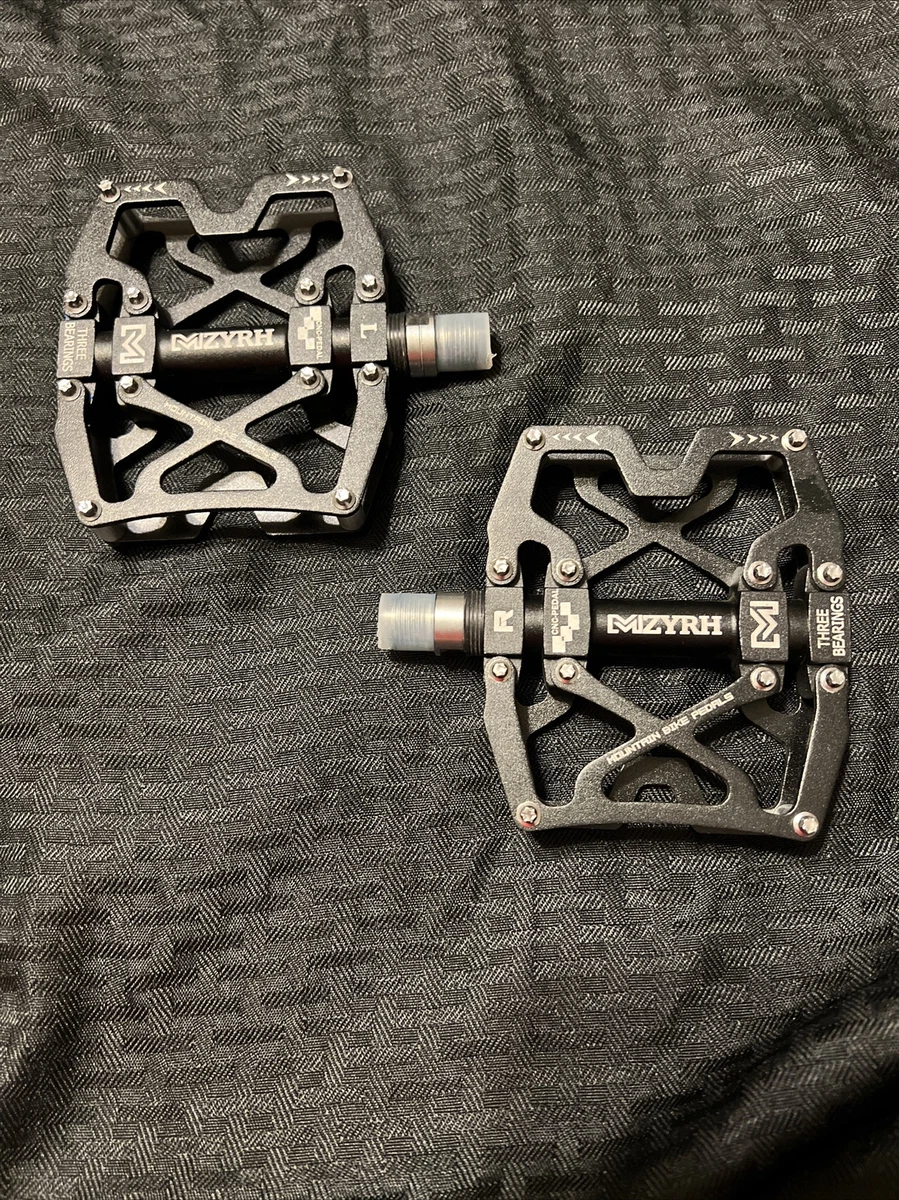 Pair Of MZYRH Mountain Bike Pedals 3 Bearing Flat Left And Right