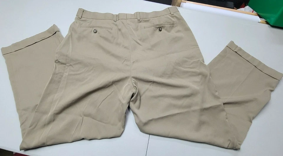 Pantalones chinos plisados CUTTER & BUCK para hombre talla 38x30 beige Foto 2 de 4