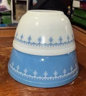 Vintage Pyrex Bowl Lot Of 2 Snowflake Blue Garland Mixing/Nesting Bowls 402 403
