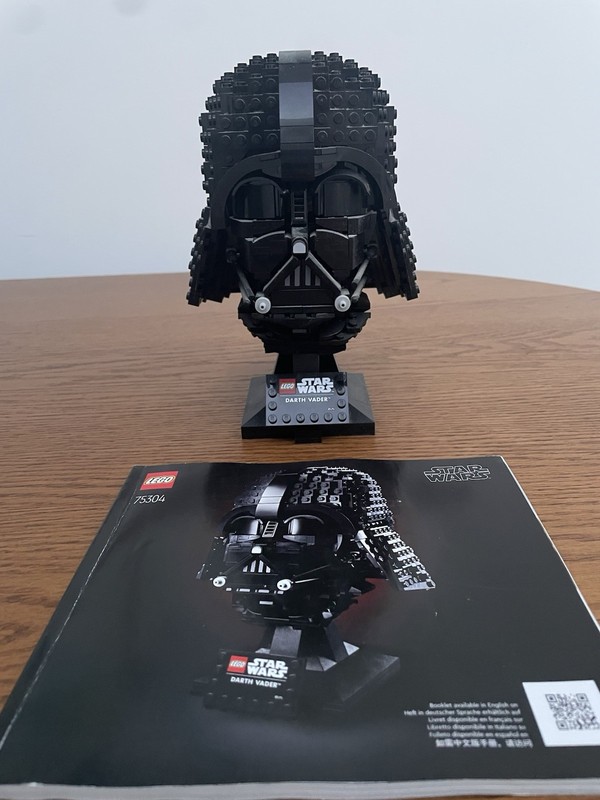 LEGO Star Wars Darth Vader Helmet 75304 With Instructions
