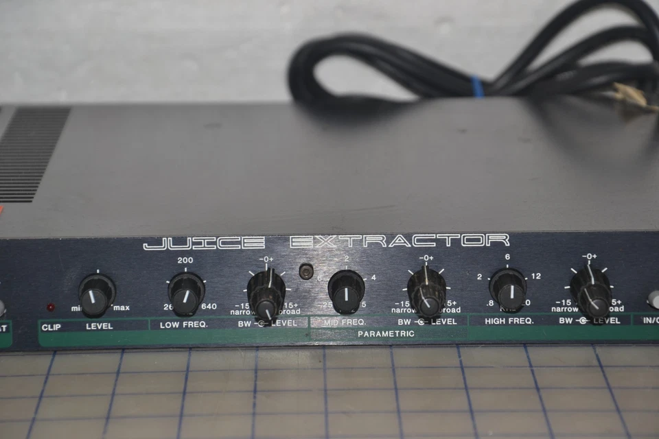 Rocktron Juice Extractor Allan Holdsworth Signature Series Rack Mount - Image 3 of 4