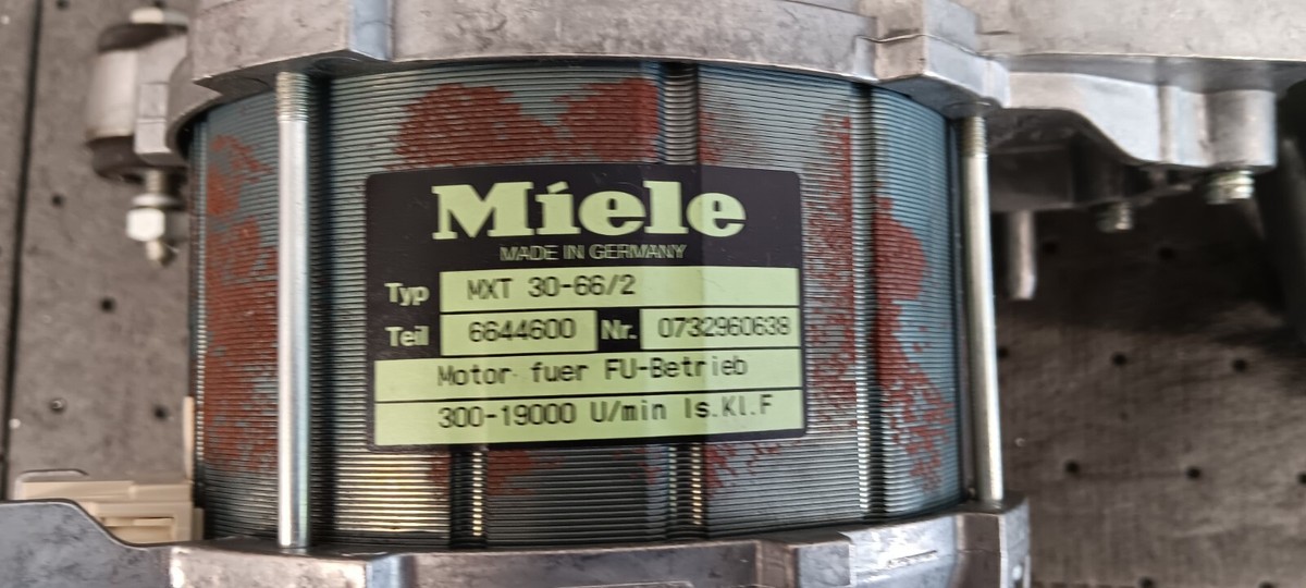 Moteur de lave-linge Miele MXT 30-66/2 (5708412) - Électroménager