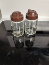 Vintage 70's Federal Housewares-Glass Salt & Pepper Shakers with Brn Shaker Tops