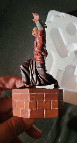 Batman Begins Ken Watanabe as Ra's Al Ghul 4" Mini Statue DC Direct Unopened - Picture 2 of 9
