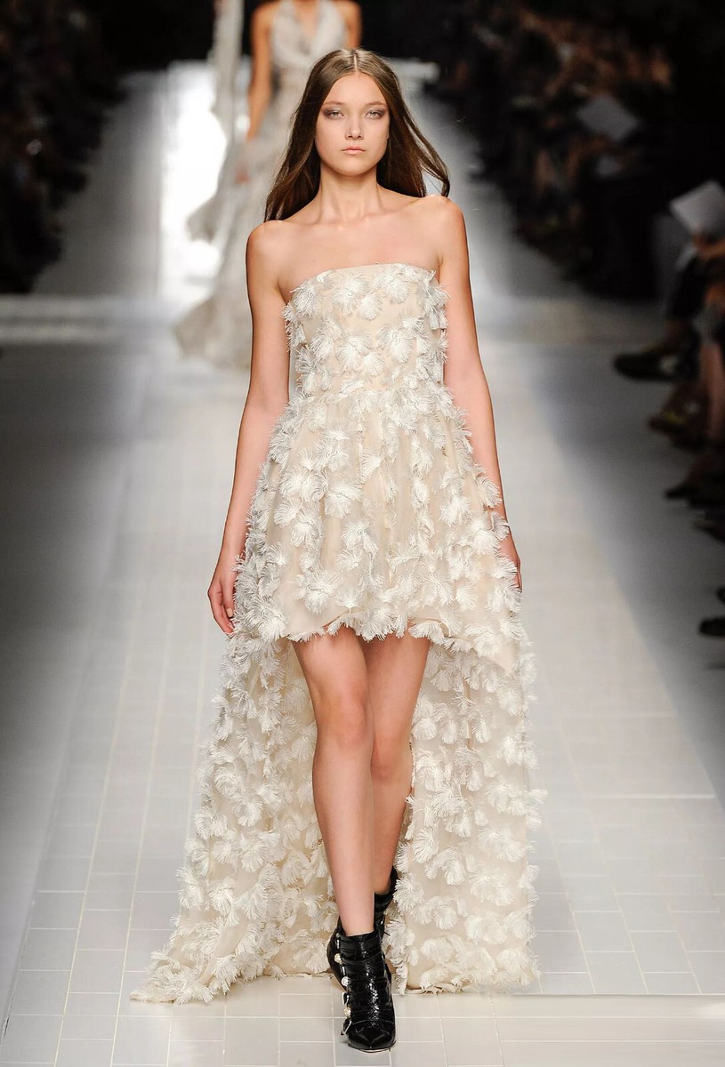 オールインワン・サロペット Blumarine  Dress W/Fringe BLUMARINE Beige Embroidered Fringe Strapless Bustier Dress