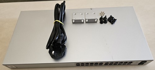 Commutateur Ubiquiti UniFi 24 US-24 +2xSFP 24 ports commutateur réseau Gigabit Ethernet - Photo 6/7